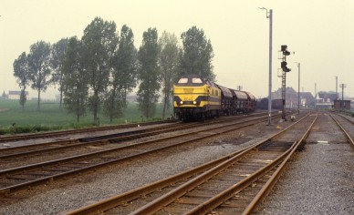 Frasnes-lez-Anvaing TH  84-6978.jpg